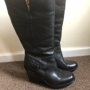 Reposhing Ugg Leather Boots